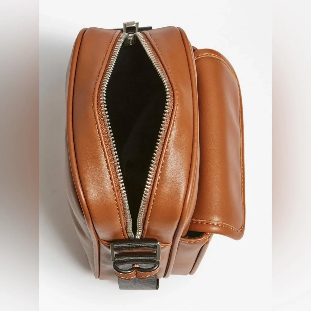 New Guess Scala Crossbody Bag Front Pocket Brown